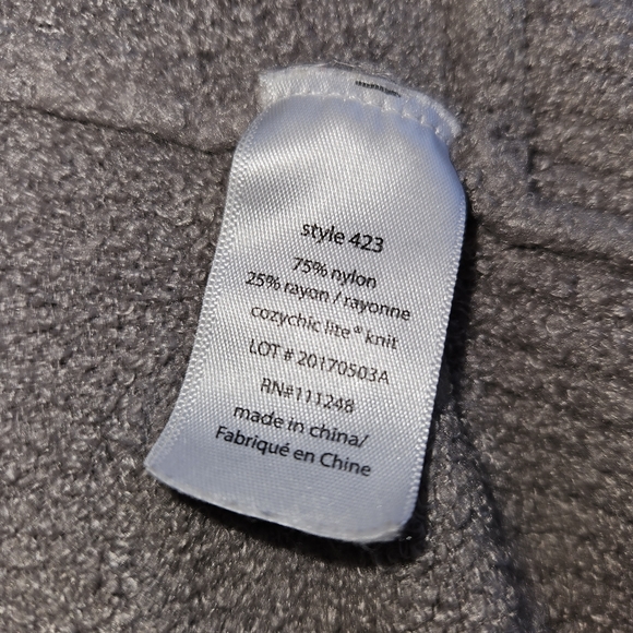 Barefoot Dreams CozyChic Lite Women's Size Medium Soft Comfy Cozy Cardigan - Picture 13 of 13